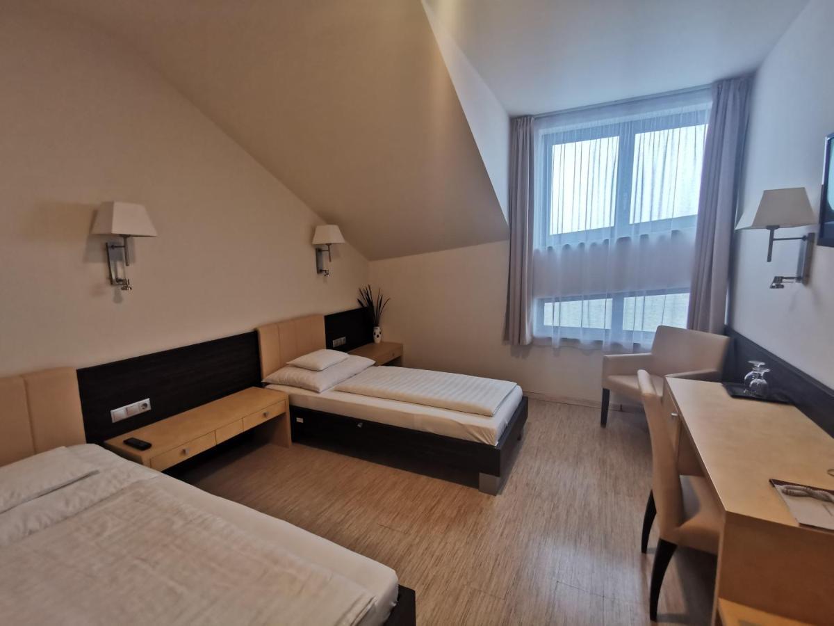 Hotel Gokart